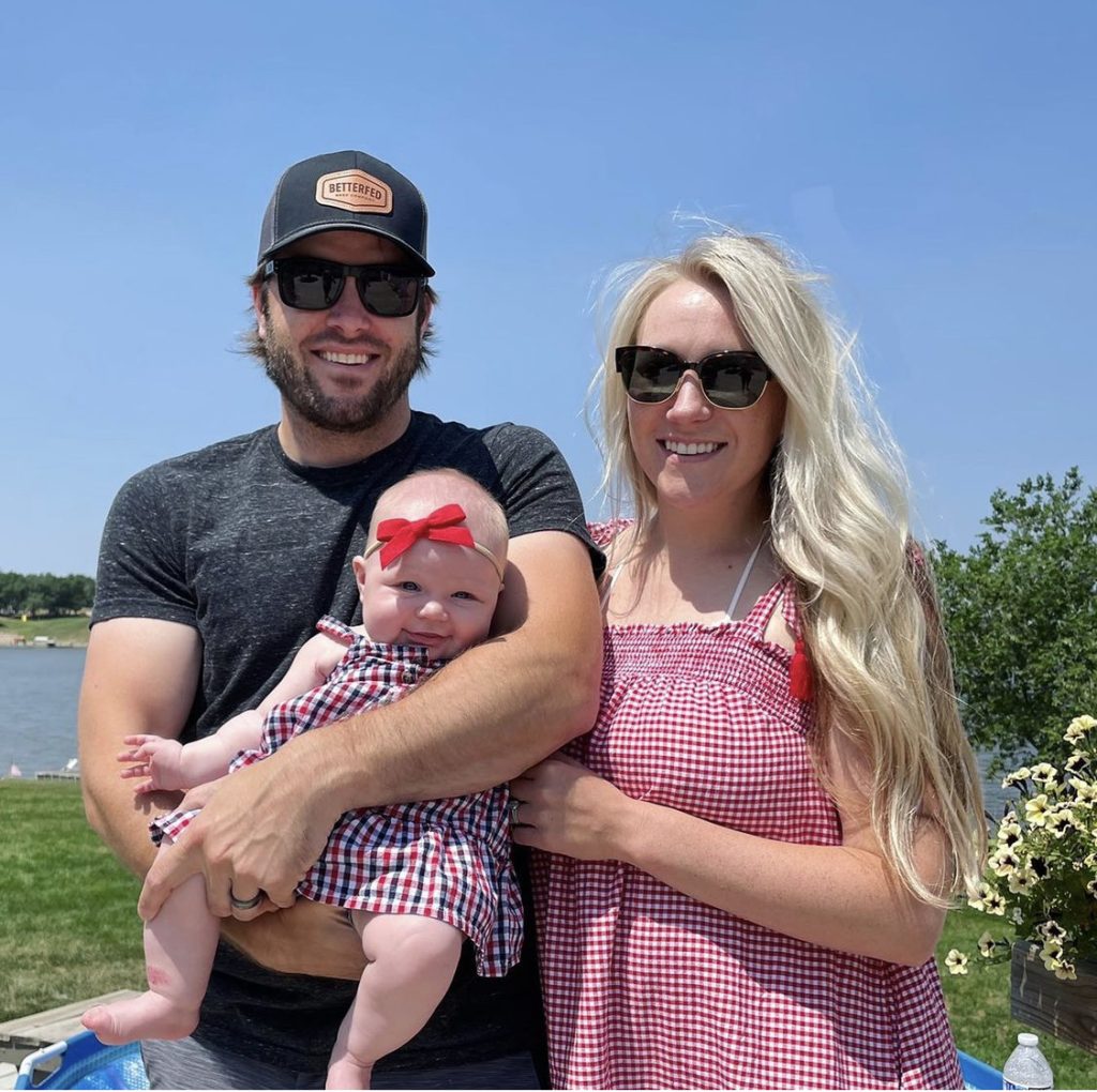 Blain and Kelsi Mikkonen family